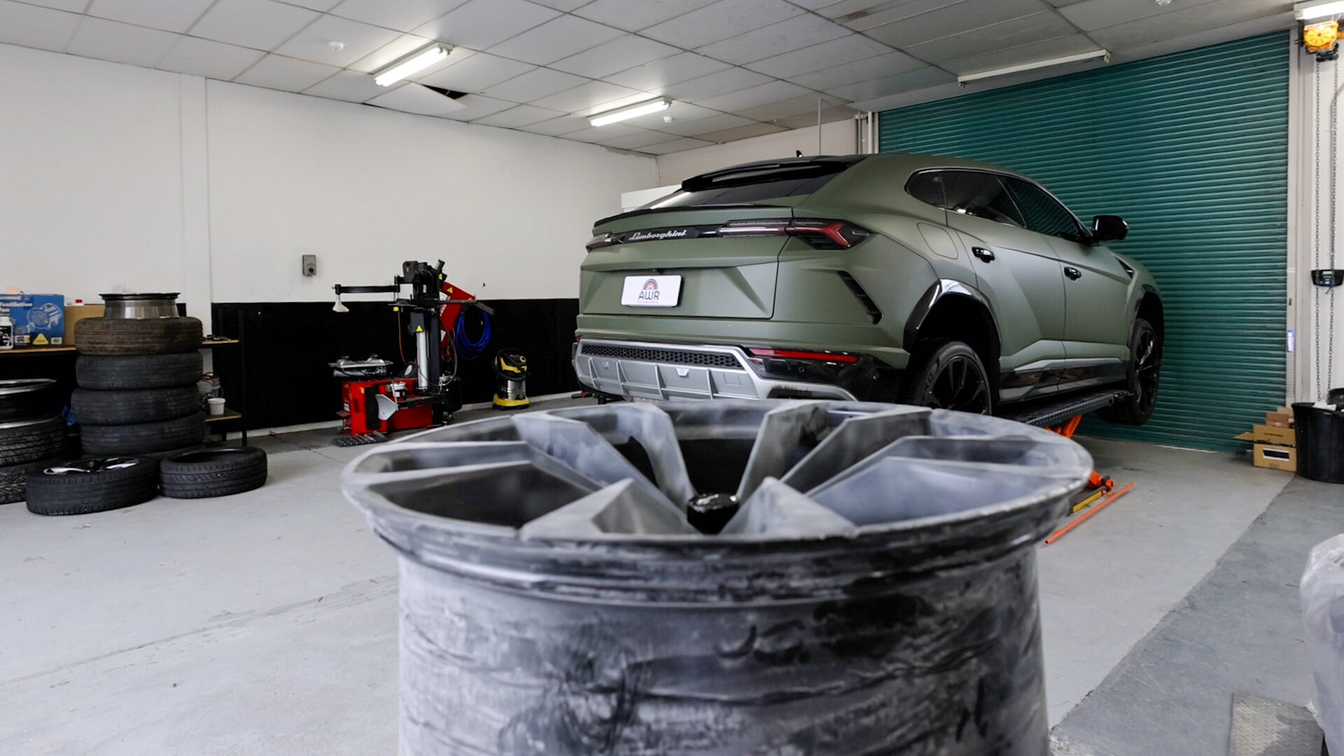 AWR Alloy Wheel Repairs workshop
